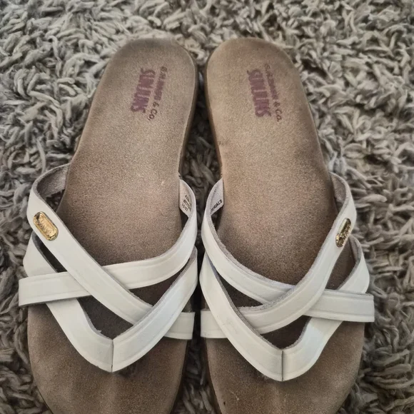GH Bass Sunjuns White Comfort Sandals Womens Size 8M Crisscross Slides - Picture 2 of 4